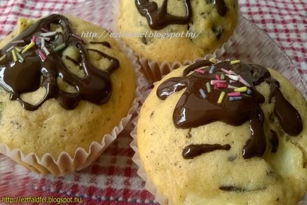 Almás-csokis muffin